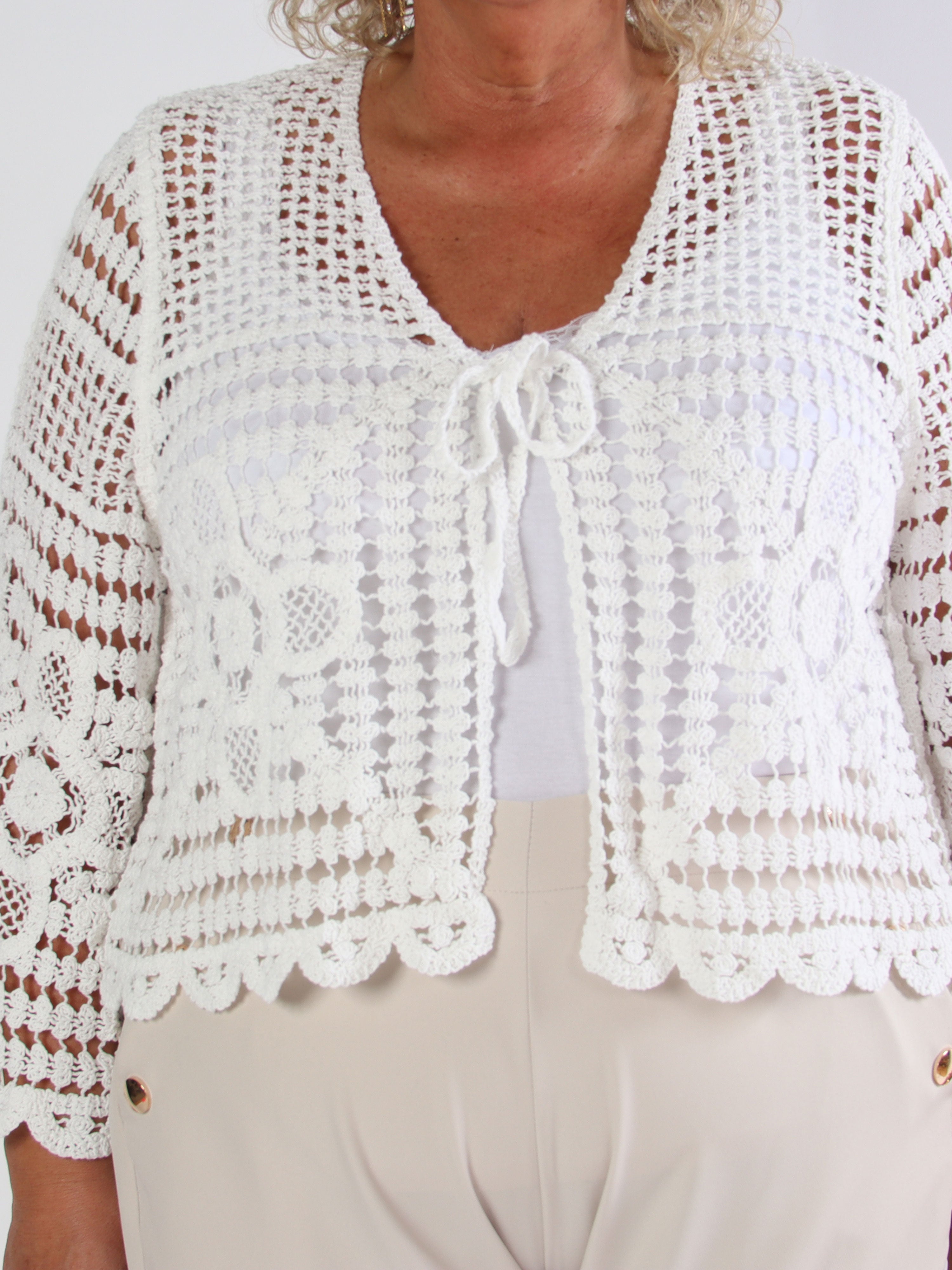 Marina - Söt virkad bomullskofta i plus size